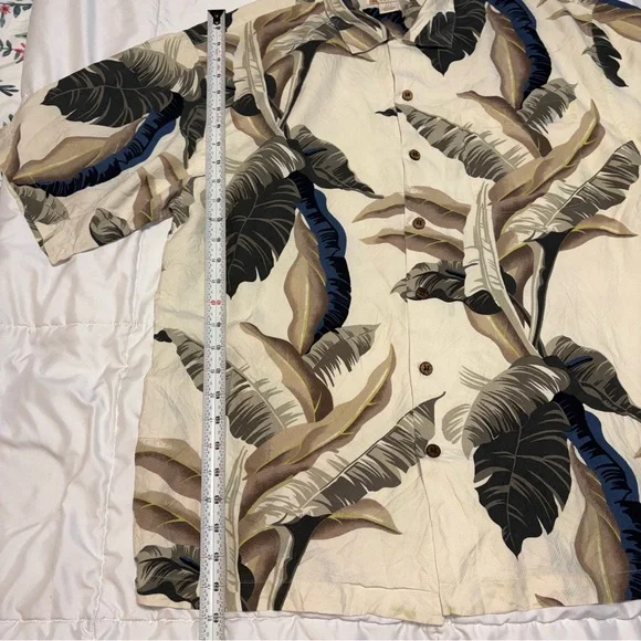 Hilo Hattie Hawaiian Shirt Large Silk Button Front Hawaii - Picture 3 of 5